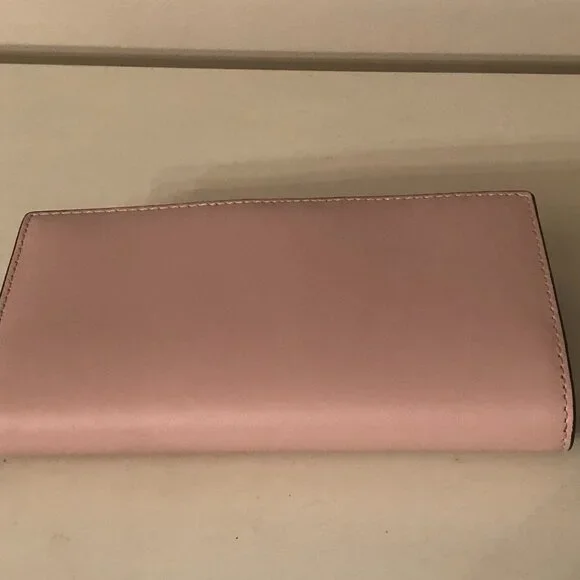 KATE SPADE PINK LEATHER SCALLOP WALLET ~ LARGE ~ 14 CARD SLOTS ~ GOLD INTERIOR - Picture 9 of 10